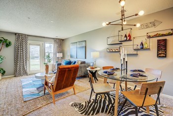 Living Room Design at The Vinings Apartments, Richmond, VA